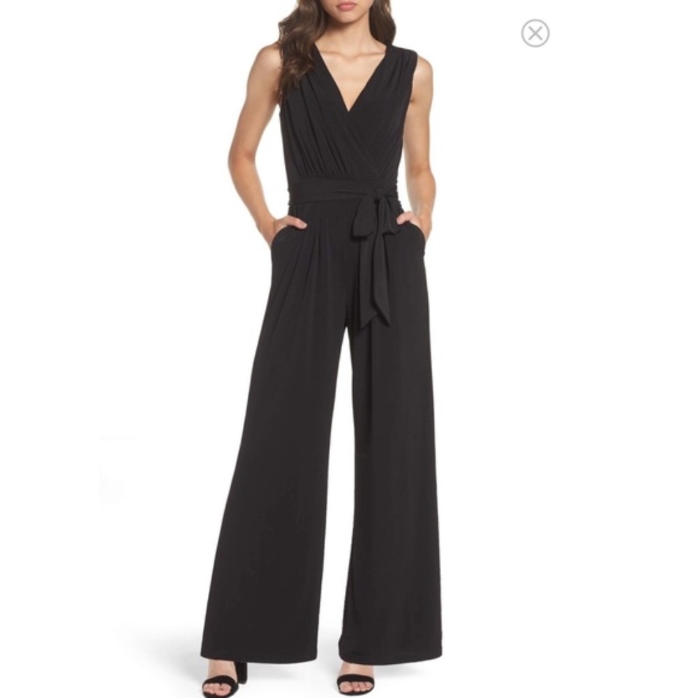 SOLD Vince Camuto Belted Crepe Jumpsuit/Pantsuit XS - Picture 1 of 7